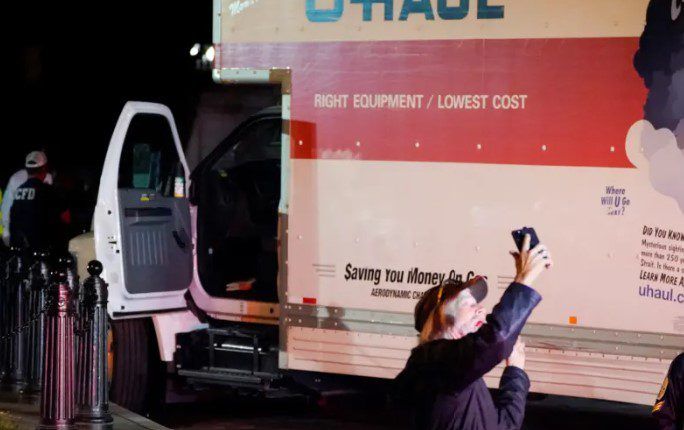 U-Haul Crashes Into Barrier Near White House, Here's What They Found Inside | WLT Report