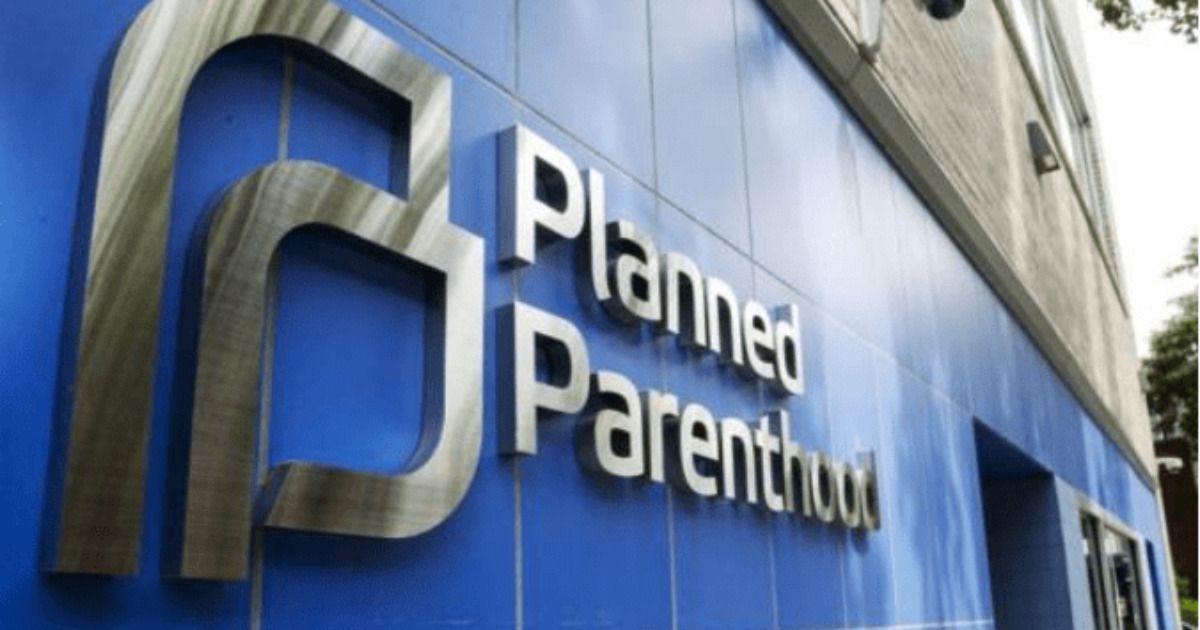 DEFUNDED: Missouri Gov Signs Bill Targeting Planned Parenthood