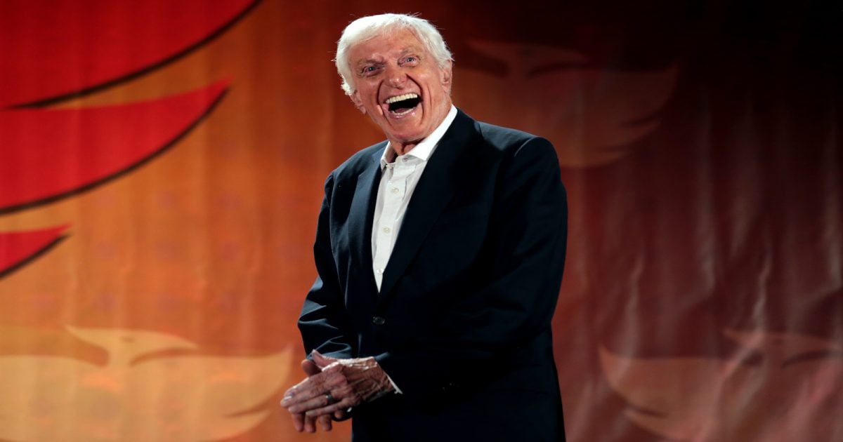 Dick Van Dyke Makes Presidential Endorsement