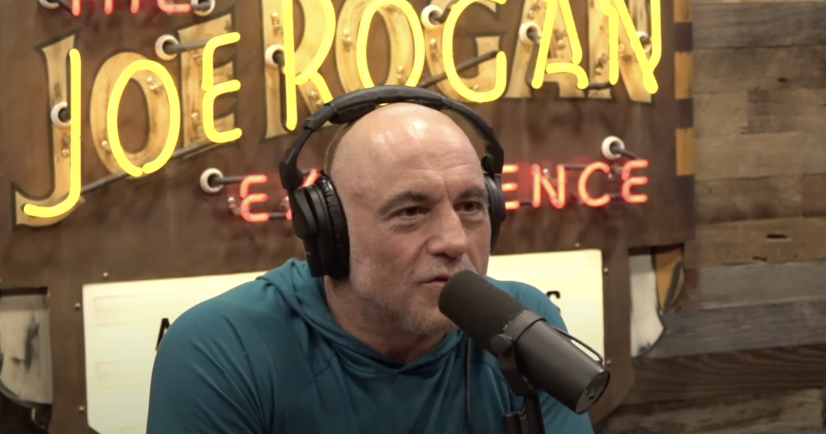 BREAKING: The Joe Rogan Podcast Is Heading To Mar-a-Lago!  Trump To Drop In!