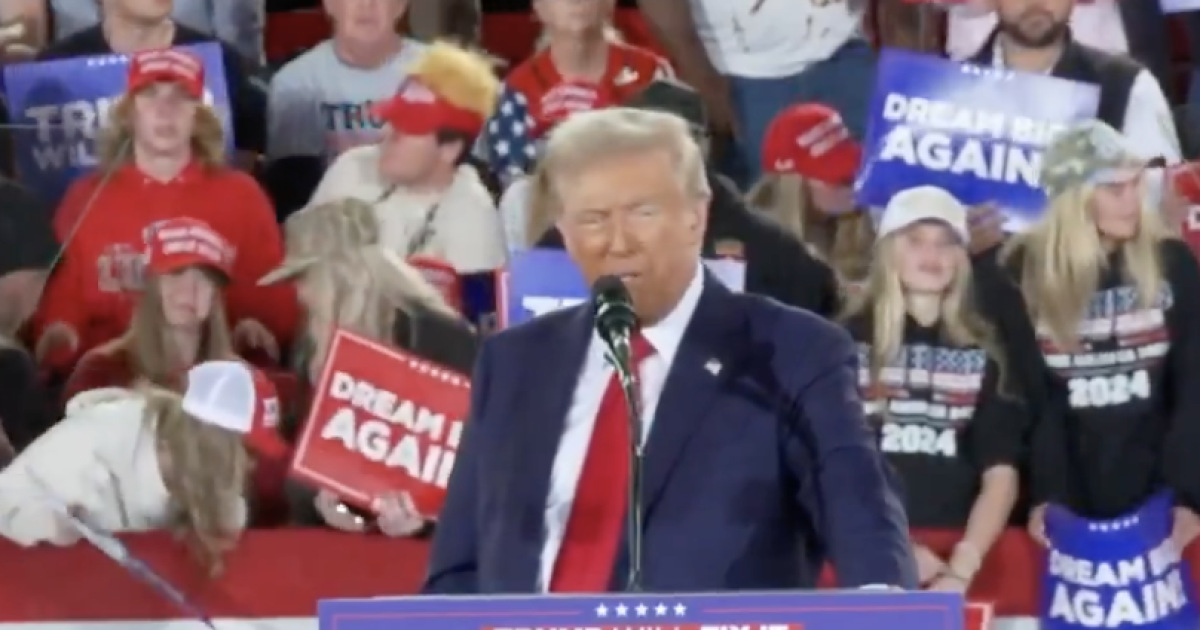 MUST WATCH: Dog Barks During President Trump’s Rally In North Carolina And His Response Is Priceless