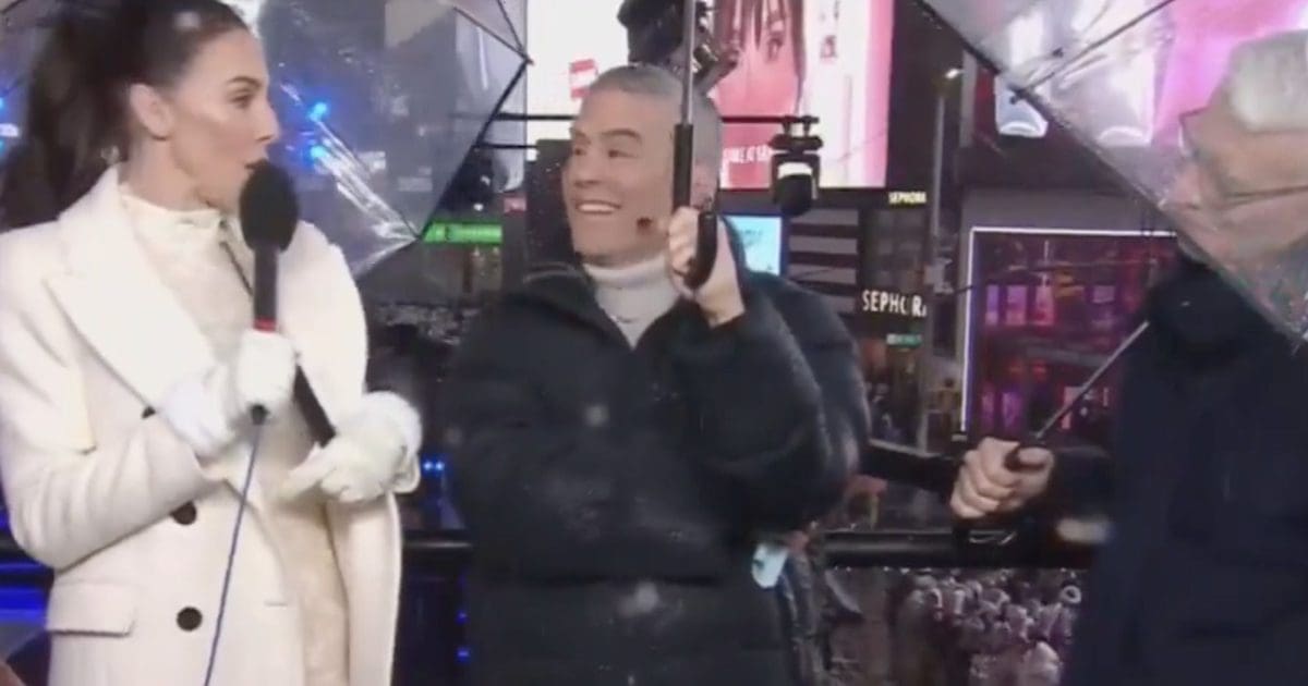 WATCH: Anderson Cooper Left Speechless As Comedian Roasts Kamala, Biden, Vaccines, And CNN