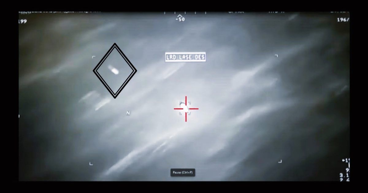 The White House Just Posted a 2013 Military Video of an Unidentified Eight-Pointed Star Over the Middle East | WLT Report