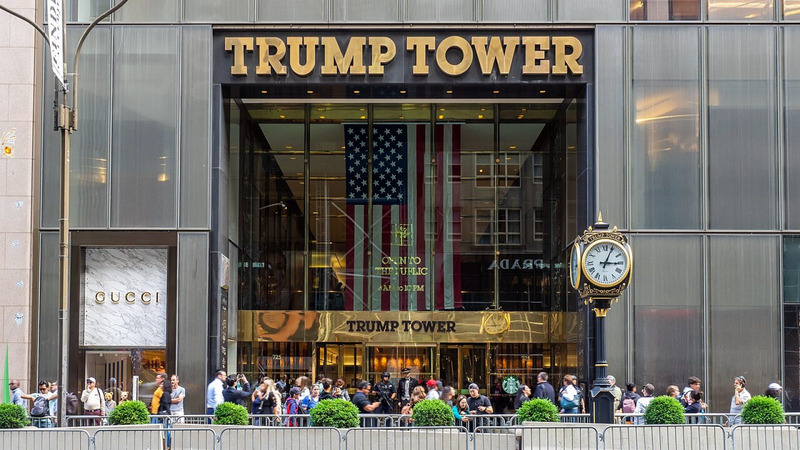 5Th Ave Midtown NYC Trump Tower Entrance connected to Bomb Squad Deployed Suspicious Package Found Trump Tower