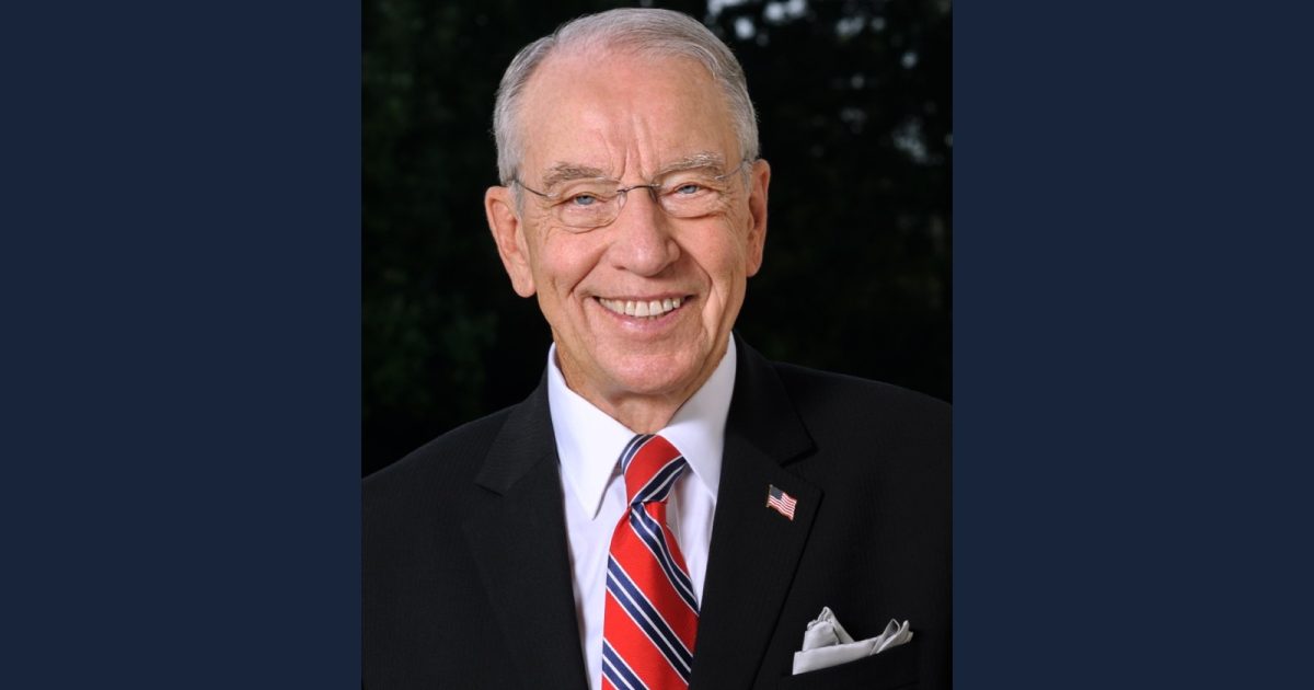 Grassley Drops FBI Clinton Foundation Bombshell, Uranium One Back In ...