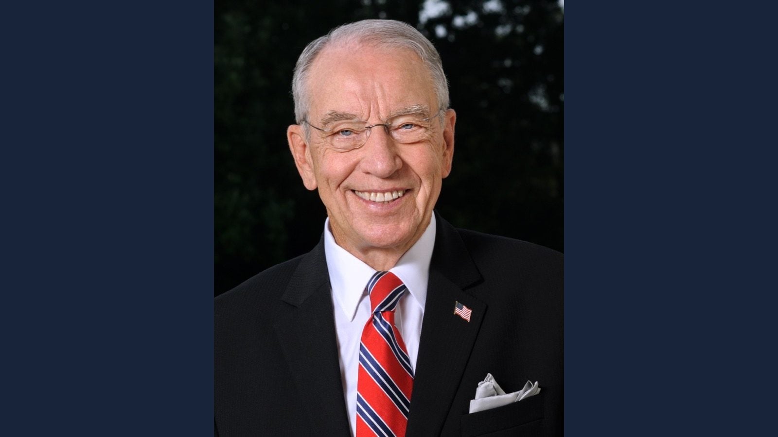 Senator Chuck Grassley official portrait