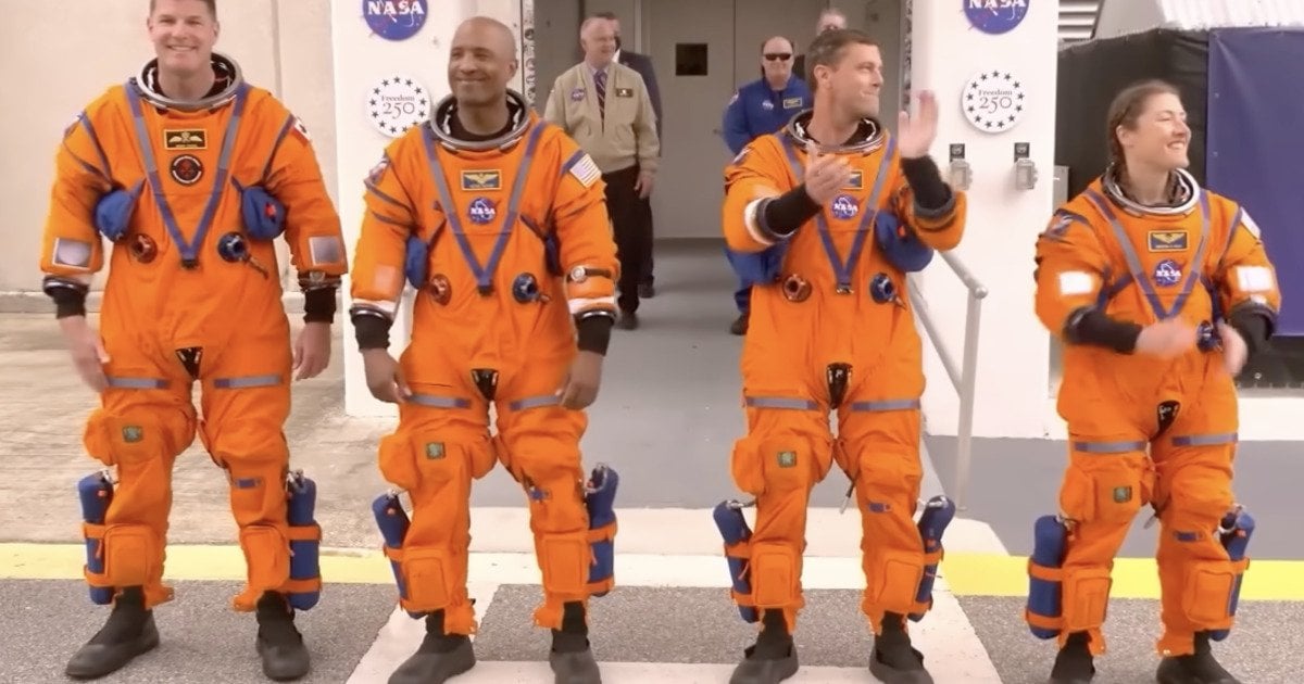 Can Anyone Explain ANY Of These Strange Things About The NASA Artemis II? | WLT Report