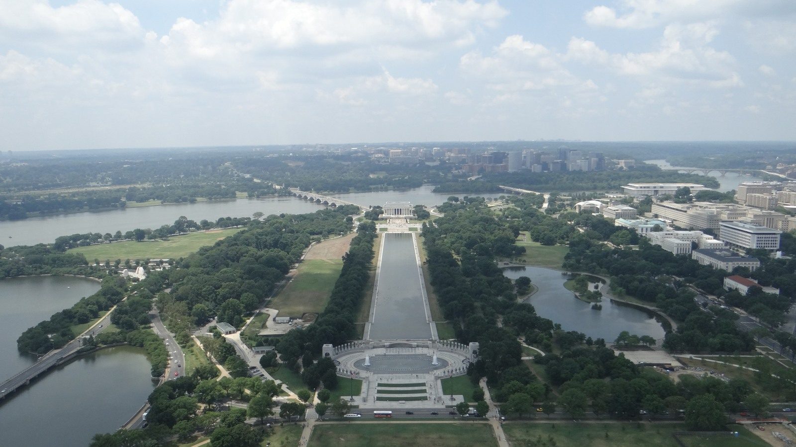 View from the Washington Monument toward the National Mall and Lincoln Memorial