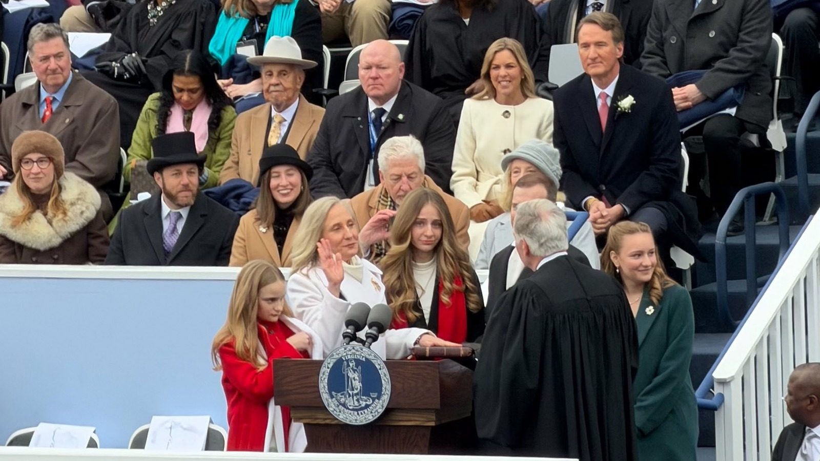 Public-domain source image of Abigail Spanberger being sworn in as Virginia governor