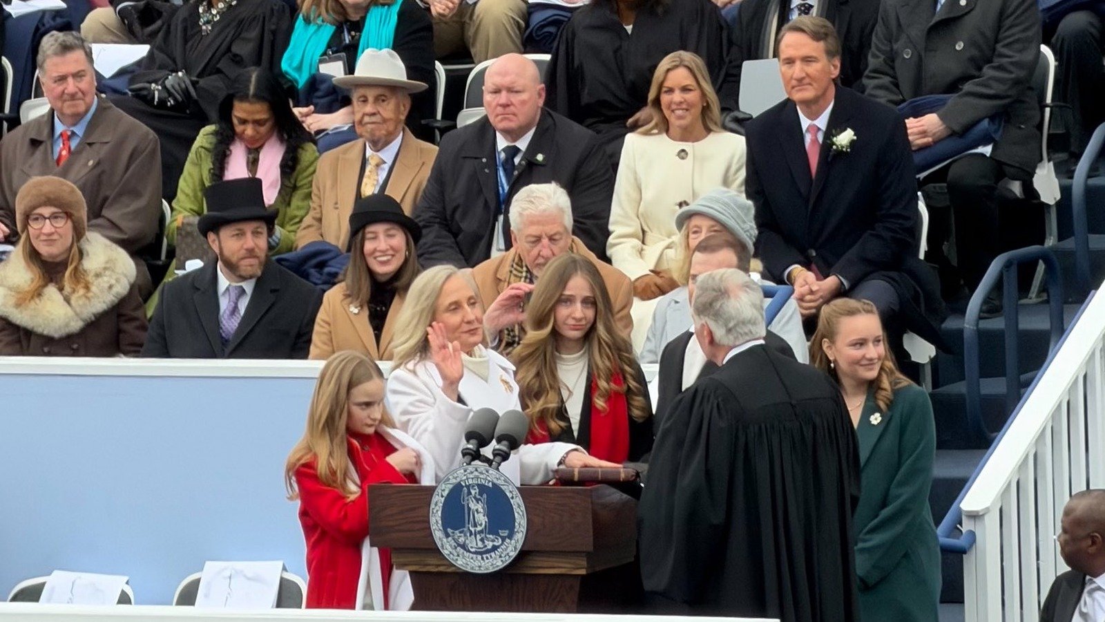 Public-domain source image of Abigail Spanberger being sworn in as Virginia governor