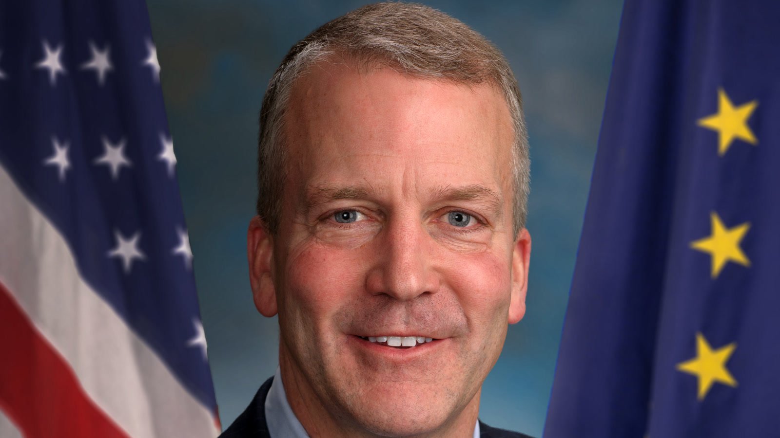 Senator Dan Sullivan official Senate portrait
