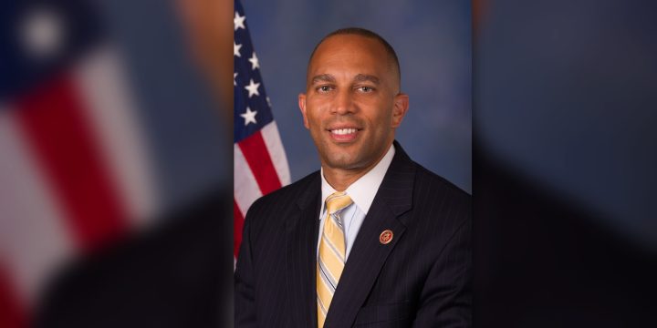 House Democratic Leader Hakeem Jeffries official congressional portrait