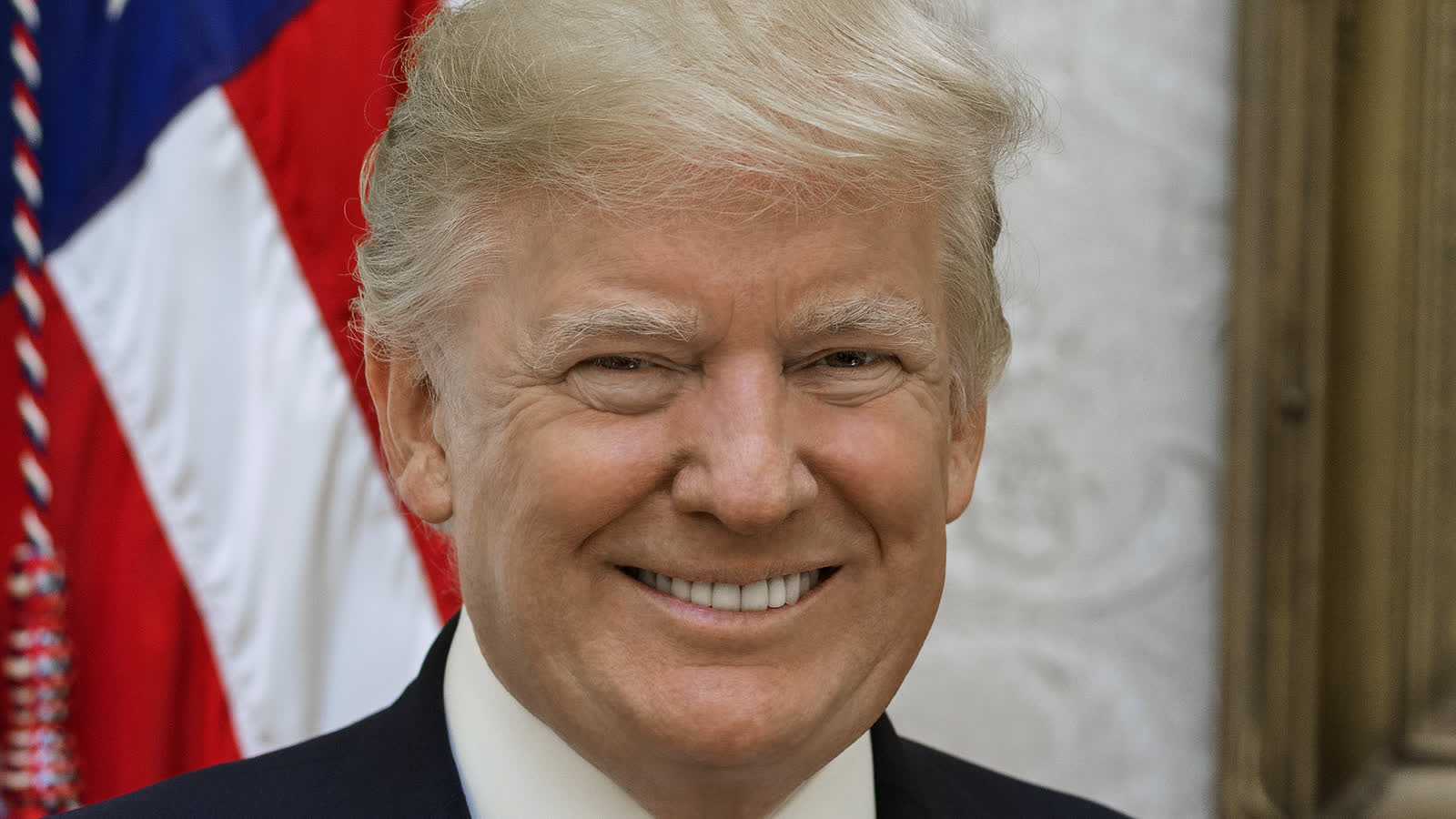 Official public-domain portrait of President Trump