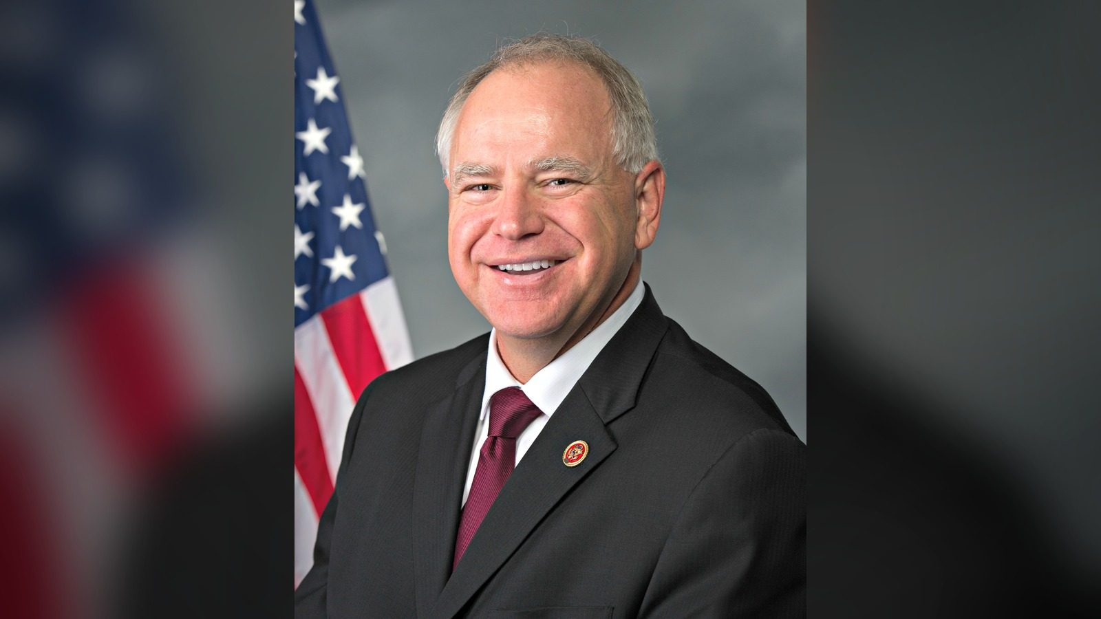 Official portrait of Tim Walz