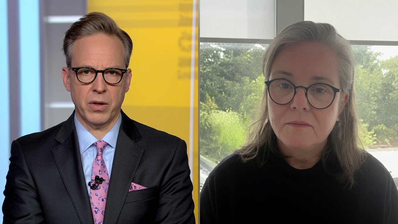 Jake Tapper Lets Rosie O’Donnell Spread Rumor About President Trump’s Health, Claim He’s ‘Obsessed’ With Her